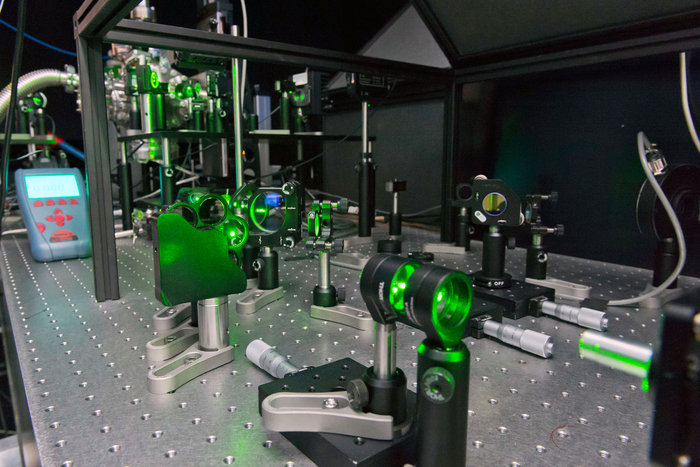 Laser test bench