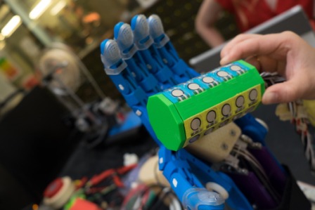 Rice University students design force-testing device for makers of children’s 3-D printed prosthetics