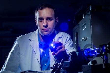 Improved microendoscope brings cervical cancer into focus
