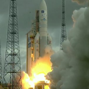 Ariane 5 liftoff medium