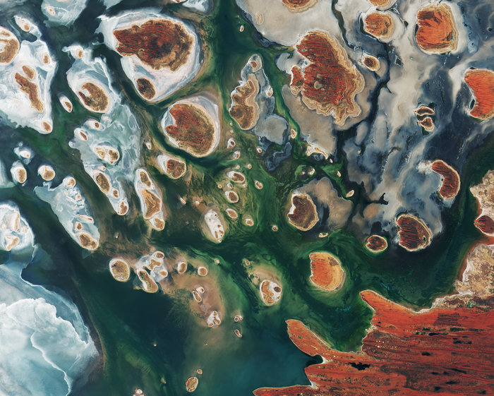 Lake MacKay Australia node full image 2