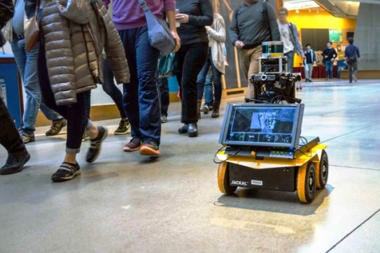New robot rolls with the rules of pedestrian conduct 2 MIT Robo Pedest 0