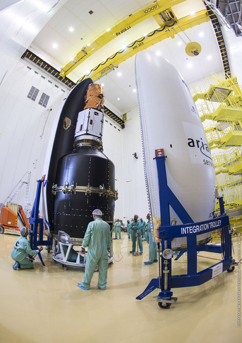 Protective fairing encases the payload node full image 2