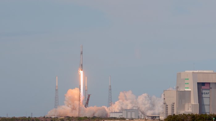 Dragon lifts off