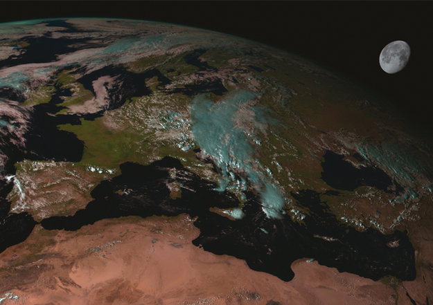 Moon holds key to improve satellite views of earth