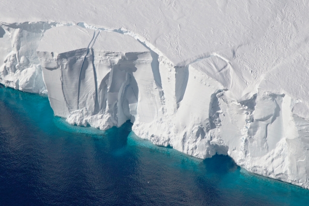 Antarctic ice cliffs may not contribute to sea-level rise as much as predicted 2 Mit ice stablility news