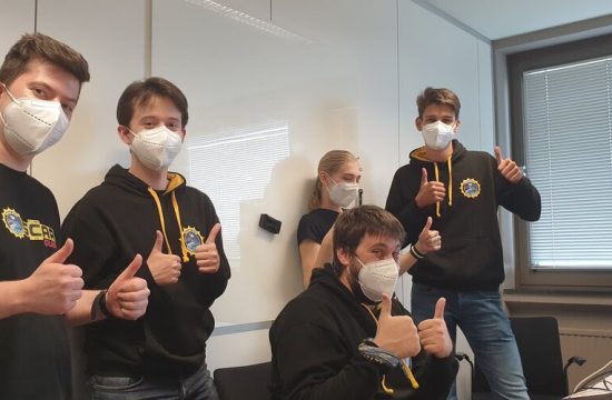 OSCAR-QUBE successfully integrated into the ISS 12 oscar qube team