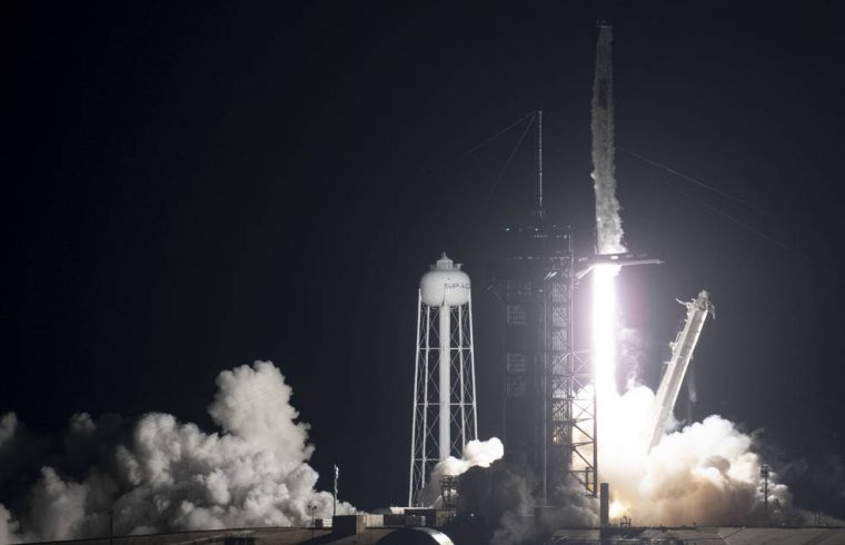 nasa spacex crew