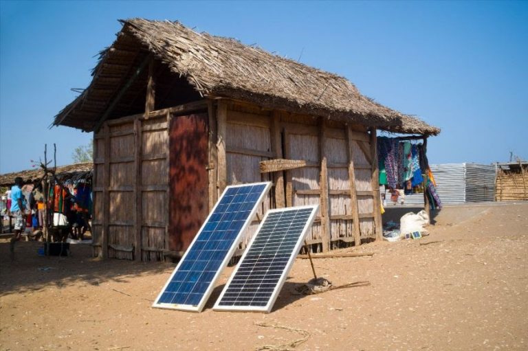 IRENA and ARE Agree to Boost Off-Grid Renewables