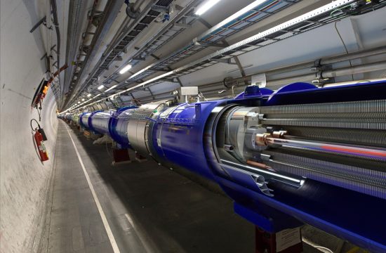 lhc dipole
