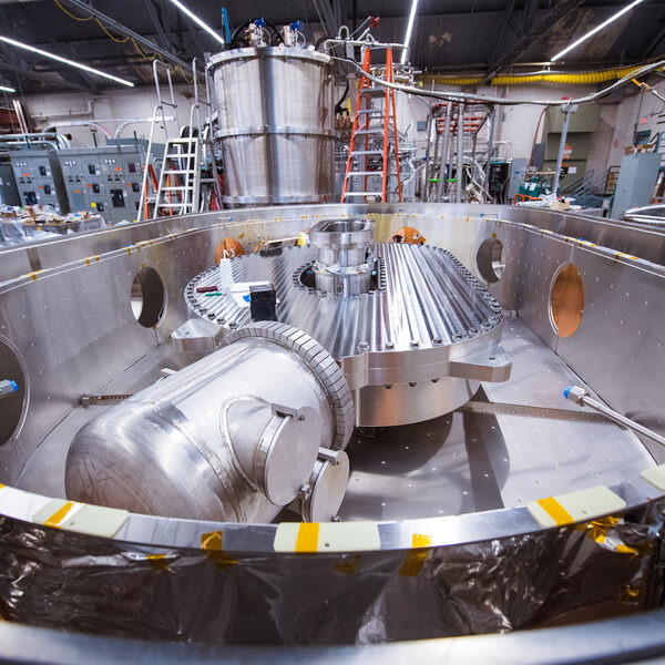 Tests show high-temperature superconducting magnets are ready for fusion