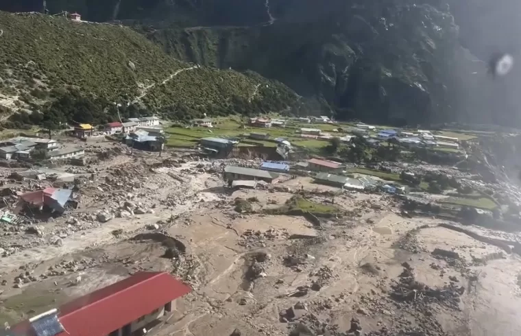 Debris of Thyanbo GLOF