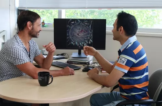 Dr. Gino DiLabio and doctoral student Hossein Khalilian