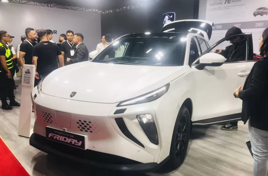 Lakshmi E-Mobility Unveils Forthing’s First EV Model at NAIMA Expo 2025