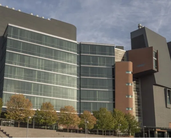 University of Cincinnati College of Medicine wins $1.1 mln AMA grant for AI training project