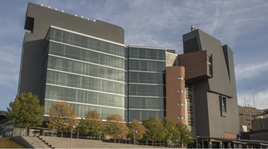 University of Cincinnati College of Medicine wins $1.1 mln AMA grant for AI training project