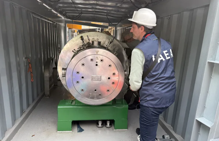 uranium 235 transport by iaea